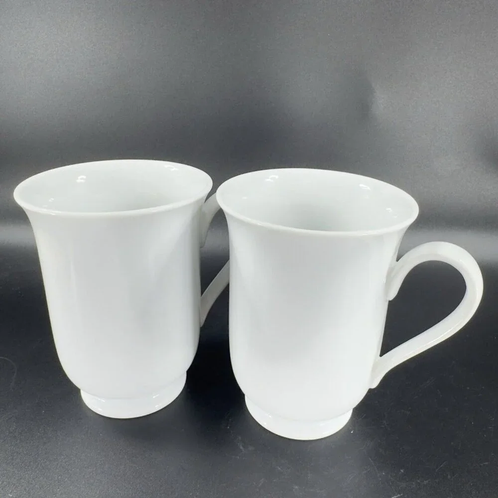 Pottery Barn PB White Porcelain Footed Coffee Mug Cup Set 2 Mugs Cups‎ Japan VTG